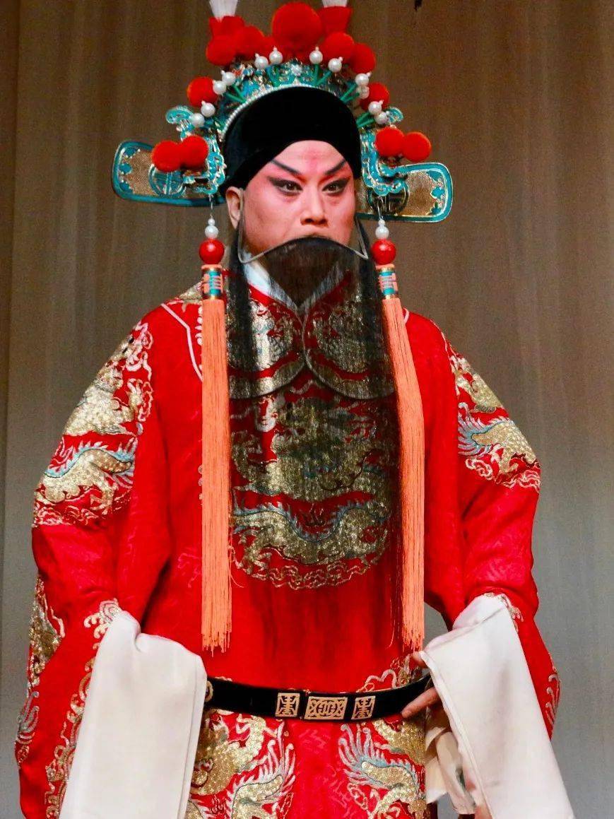 跟随魔力宝贝探索神秘的魔法之门
